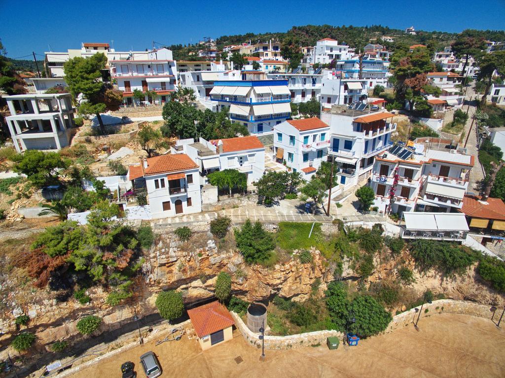 Kostas Rooms Votsi  Eksteriør bilde